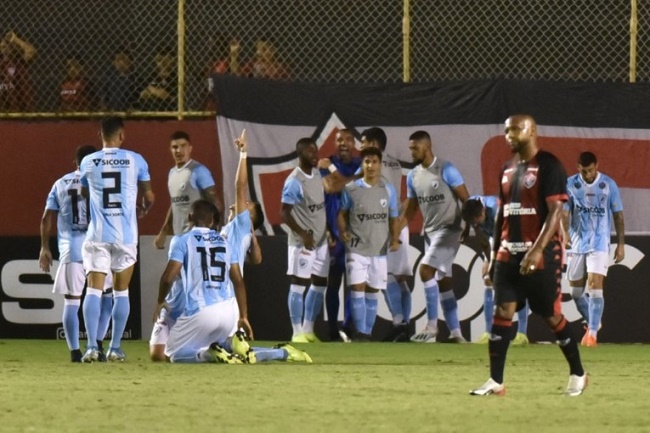 Vitória leva 1 a 0 do Londrina em pleno Barradão; veja o gol