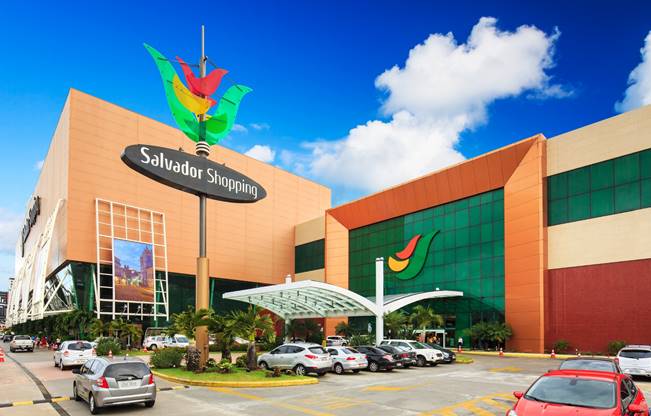 Juiz suspende cobrança de aluguel de lojas nos shoppings de Salvador