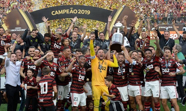 Pelo Twitter, River parabeniza o Flamengo pelo título da Libertadores