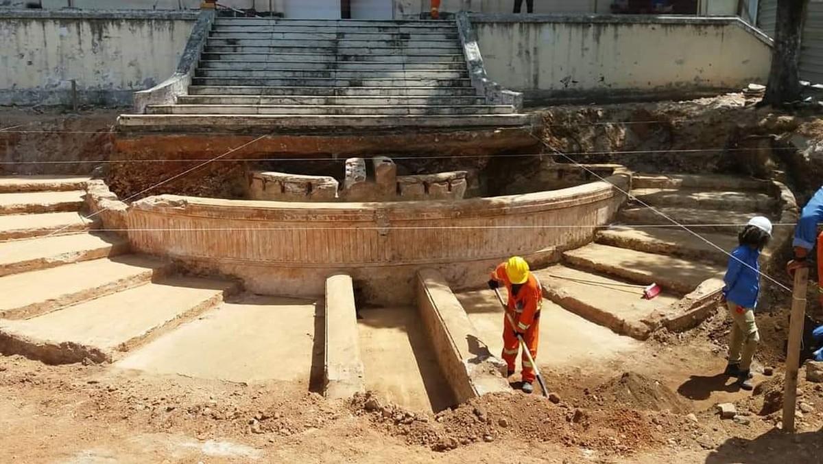 Arqueólogos acham estrutura em Salvador que pode ter sido um teatro