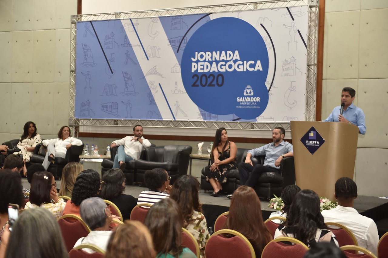 Jornada Pedagógica aborda desafios para educação em Salvador