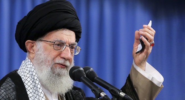 Aiatolá diz que morte de comandante iraniano dobra motivação de resistência aos EUA