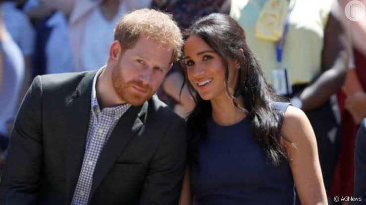 Rainha Elizabeth convoca Harry para reunião com Charles e William