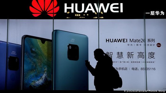 EUA afirmam que empresa chinesa Huawei ameaça segurança da OTAN