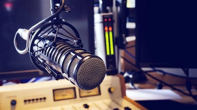 Rádios de Salvador fazem “corrente solidária” para ouvintes e pequenos empresários