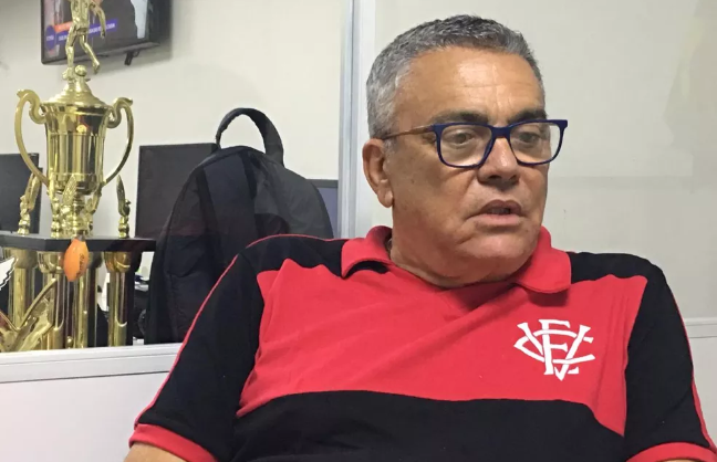 Paulo Carneiro é afastado da presidência do Vitória por 60 dias