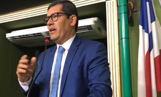 Tinoco pede suspensão de cobrança de débitos tributários pela Prefeitura de Salvador