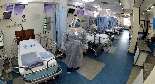Hospital Sagrada Família recebe primeiros pacientes no combate ao coronavírus