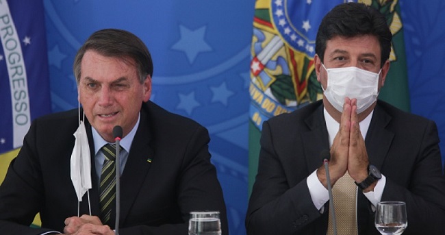 Mandetta diz que Bolsonaro se recusou a analisar números da pandemia
