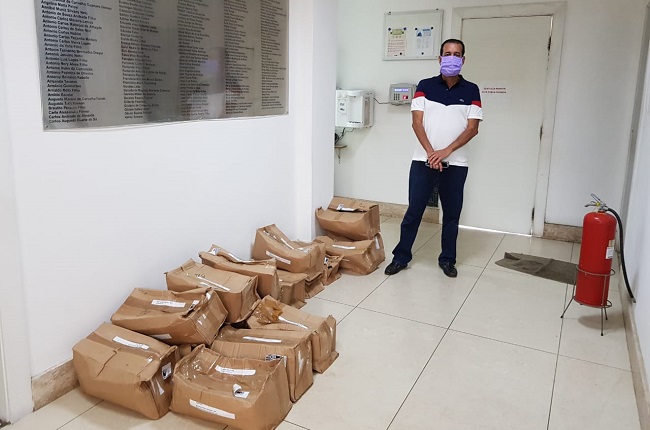 ABM distribui duas mil máscaras “face shield” em hospitais de Salvador