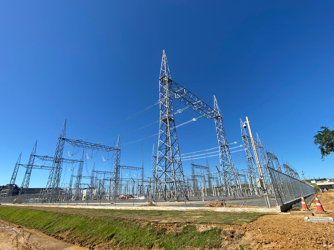 MEZ Energia vai investir R$ 484 milhões em nova linha de transmissão na Bahia