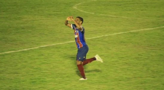 Fora de casa, Bahia aplica 2 a 0 na Jacuipense; veja os gols