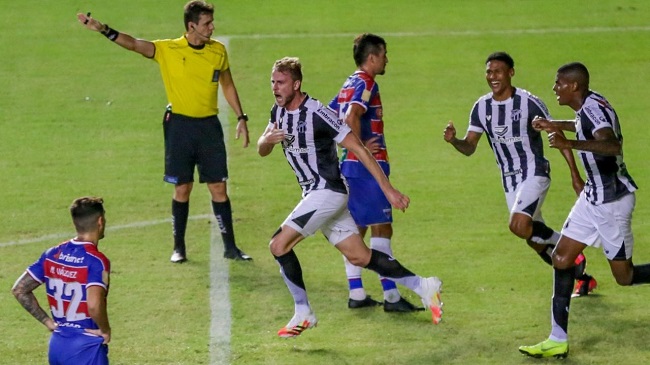 Ceará vence o Fortaleza por 1 a 0 e está na final do Nordestão; veja o gol