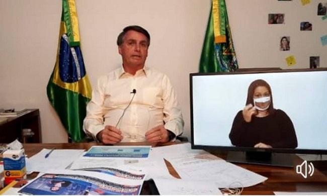 Bolsonaro testa positivo para covid-19 pela terceira vez
