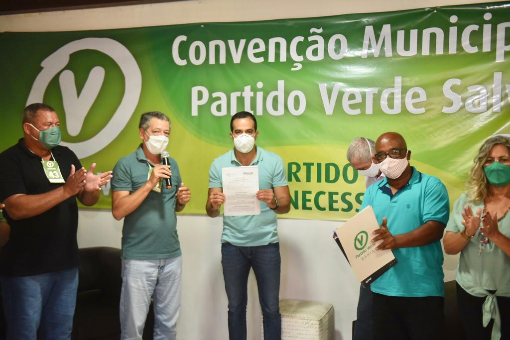 Bruno Reis reafirma compromisso com bandeiras sustentáveis e recebe apoio unânime do PV
