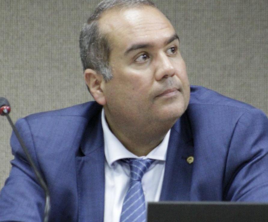 Sandro Régis endossa críticas de entidades do Agro à venda do Parque de Exposições