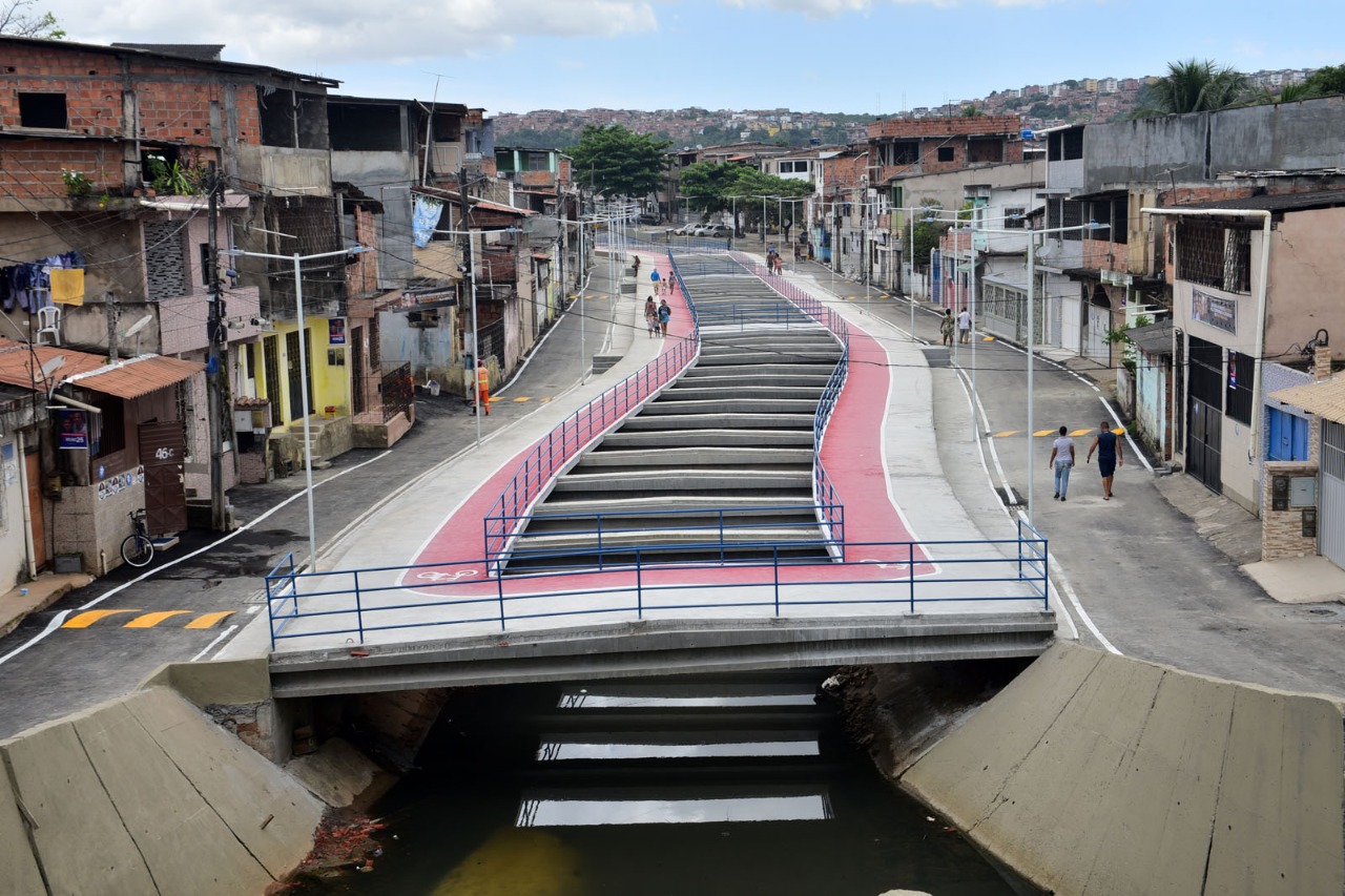 Primeira etapa da urbanização do canal Paraguari é entregue no Subúrbio de Salvador