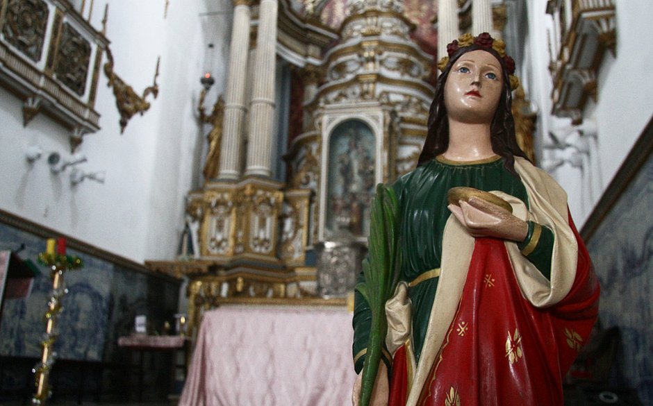 Católicos soteropolitanos iniciam homenagens a Santa Luzia