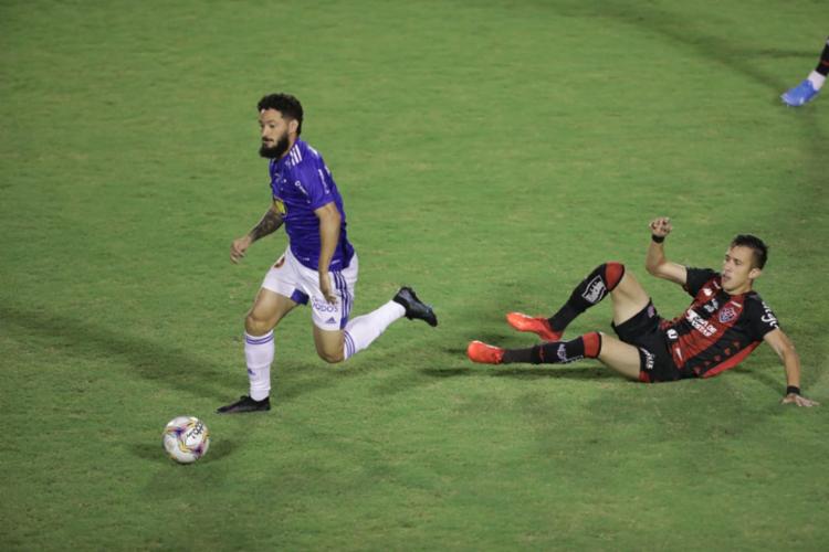 Série B: Vitória perde do Cruzeiro por 1 a 0 no Barradão