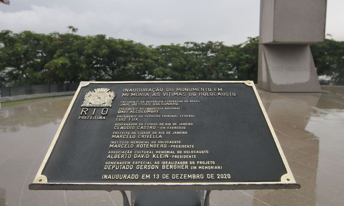 Rio de Janeiro inaugura memorial às vítimas do holocausto