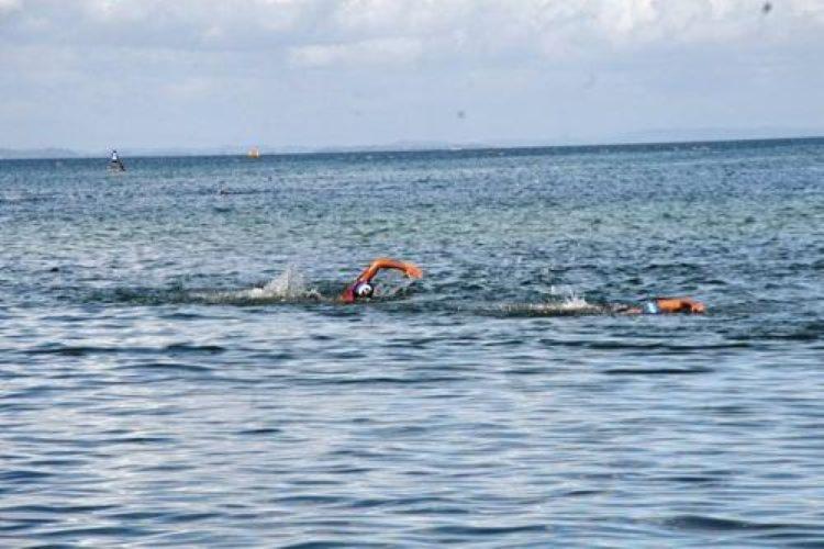 Travessia Itaparica-Salvador a nado acontece neste sábado