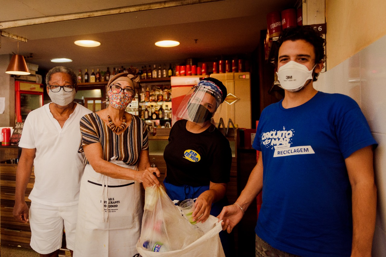 Mercado do Rio Vermelho adere ao projeto Circuito Mar de Reciclagem