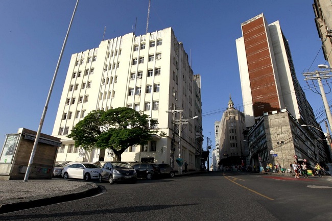 Governo da Bahia vai vender Palácio dos Esportes para grupo hoteleiro