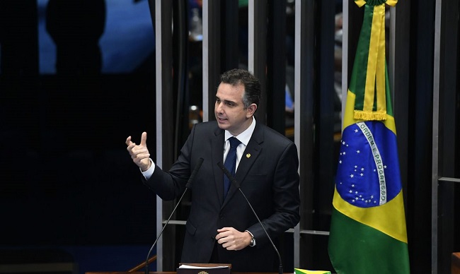 Rodrigo Pacheco é eleito presidente do Senado Federal