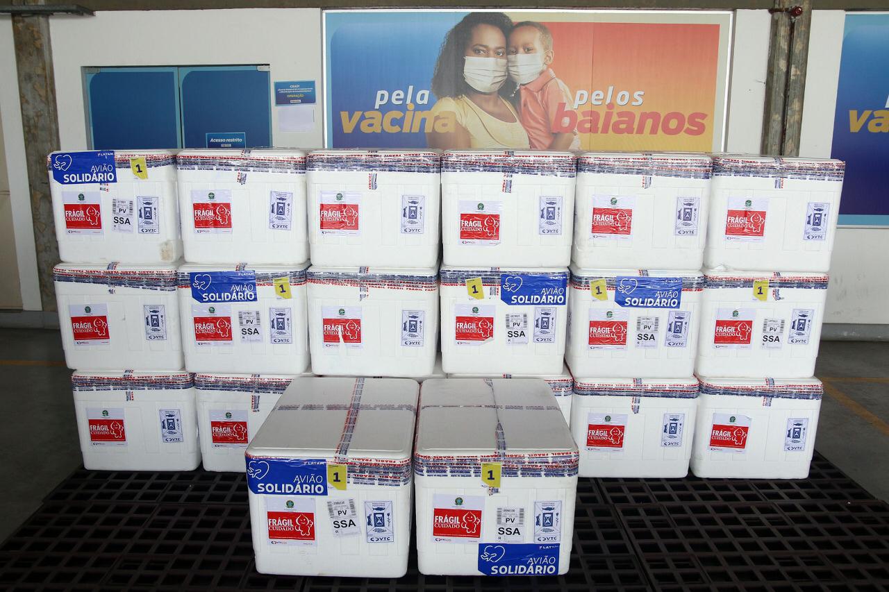 Ministério da Saúde envia mais 441 mil doses de CoronaVac para a Bahia