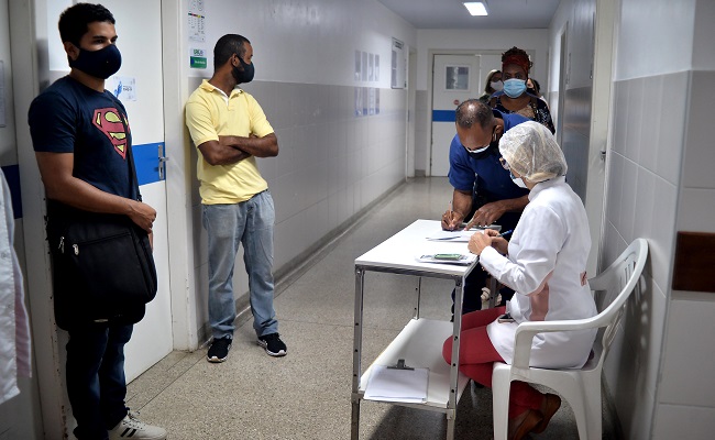 Mutirão zera fila de espera por consultas e exames em Salvador