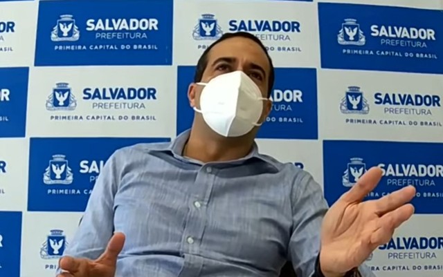 Salvador aguarda chegada de mais doses para vacinar idosos de 64 anos