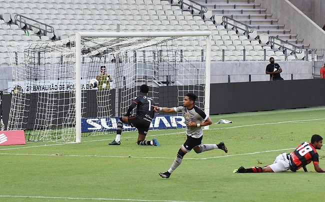 Ceará bate o Vitória por 3 a 1 na Lampions; veja os gols