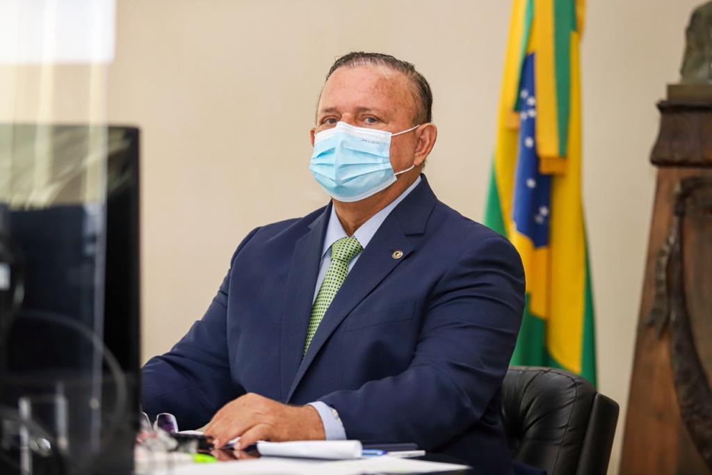 Adolfo Menezes manifesta solidariedade à prefeita de Cachoeira