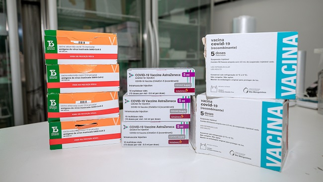 Bahia receberá 396 mil doses da vacina contra covid-19 nesta sexta