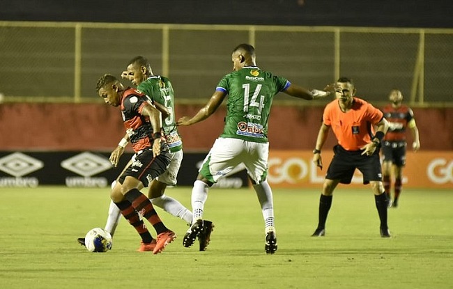 Vitória bate o Altos-PI por 2 a 1 na Copa do Nordeste; veja os gols