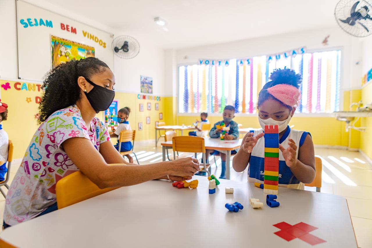 Escolas municipais de Salvador retomam aulas com segurança para alunos e trabalhadores