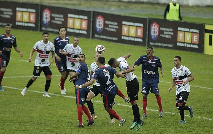 Atlético de Alagoinhas e Bahia de Feira empatam em 2 a 2 pelo Estadual