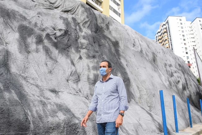 Bruno Reis entrega geomanta na Rua Ceará na Pituba