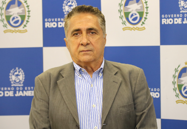 Ex-secretário de Saúde do RJ, Carlos Alberto Chaves morre com Covid-19