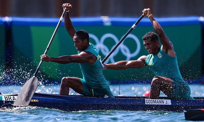 Tóquio: Isaquias Queiroz e Jacky Godmann ficam em 4º na canoagem C2