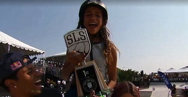 Rayssa Leal vence primeira etapa do Mundial de Skate Street