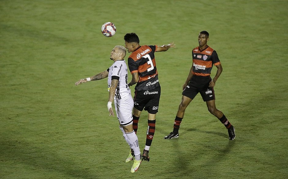Série B: Vitória fica no 0 a 0 com o Botafogo no Barradão