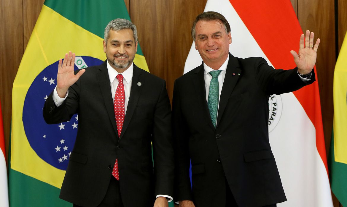 Brasil e Paraguai acertam conclusão de nova ponte para ligar os dois países
