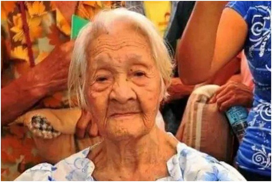 Mulher mais idosa do mundo morre aos 124 anos nas Filipinas