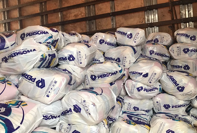 VLI entrega mais de 8 mil cestas básicas em quatro cidades baianas