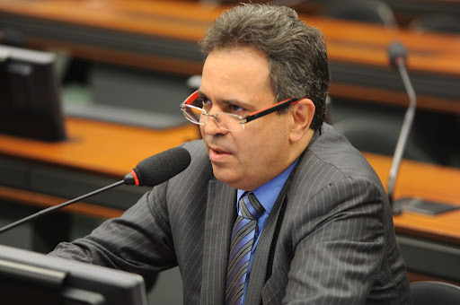 Comissão da Câmara aprova projeto de Félix que impede demissão de trabalhador com câncer