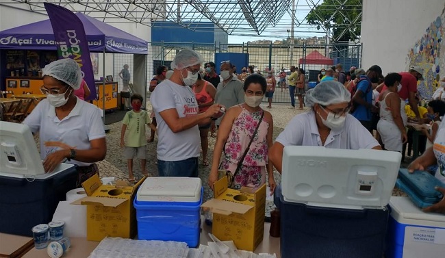Salvador registra recorde de público no mutirão de vacina contra a gripe