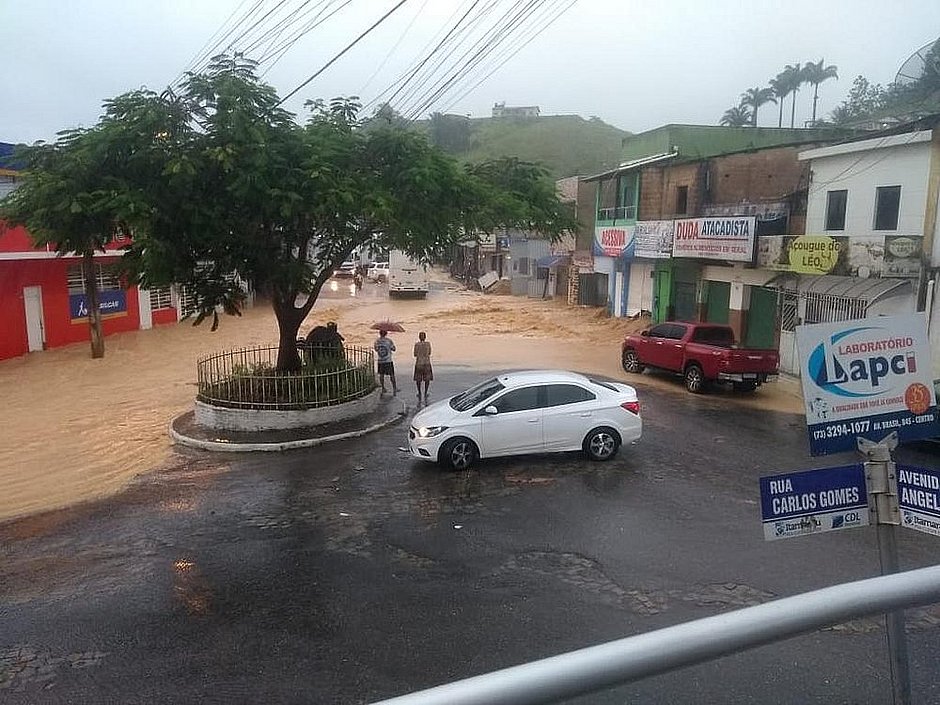 Bahia tem 16 mil desabrigados pelas chuvas, diz Defesa Civil
