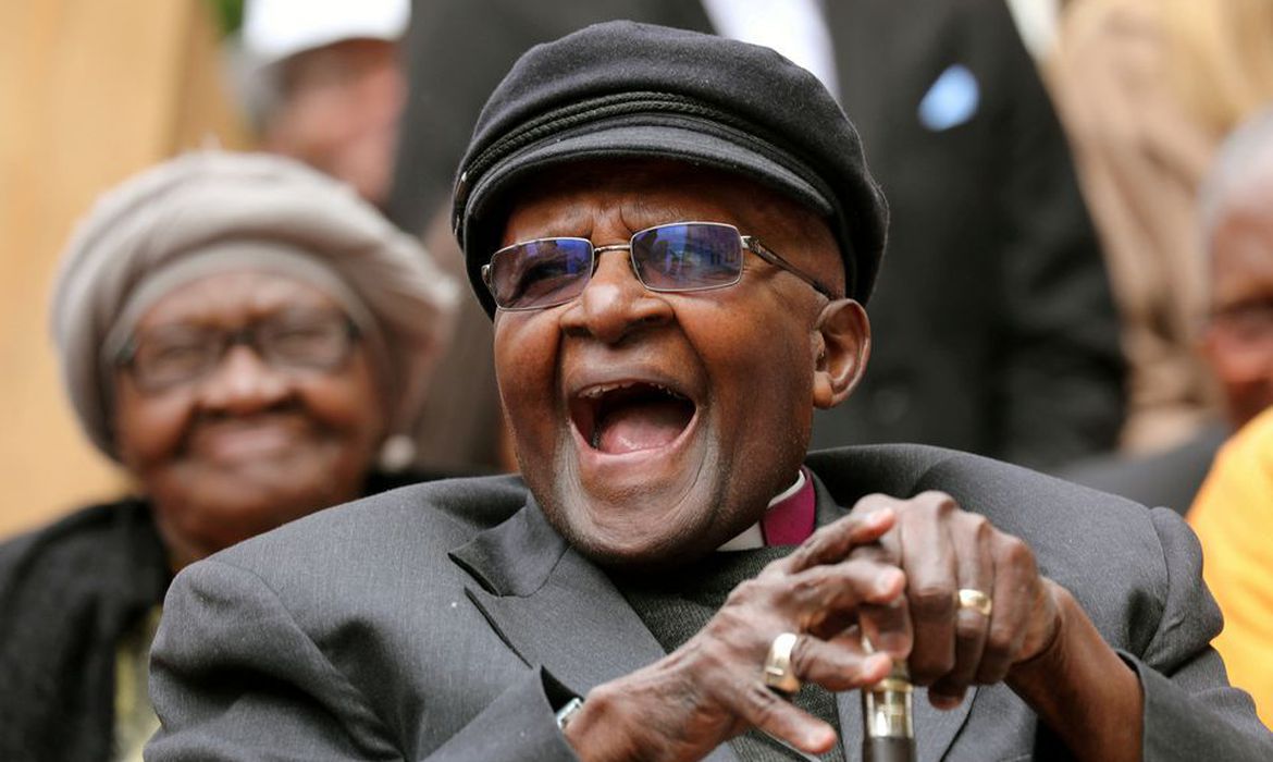 Nobel da Paz, ativista Desmond Tutu morre aos 90 anos