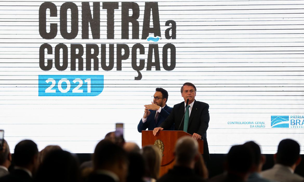 Governo Bolsonaro vai concluir 60 ações do Plano Anticorrupção